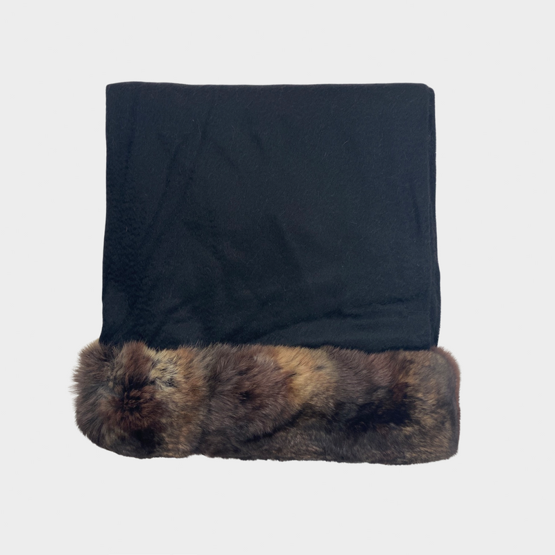 Fendi black cashmere scarf with fur edges