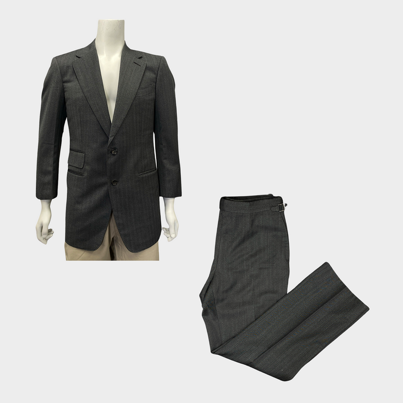 Tom Ford men's grey suit set