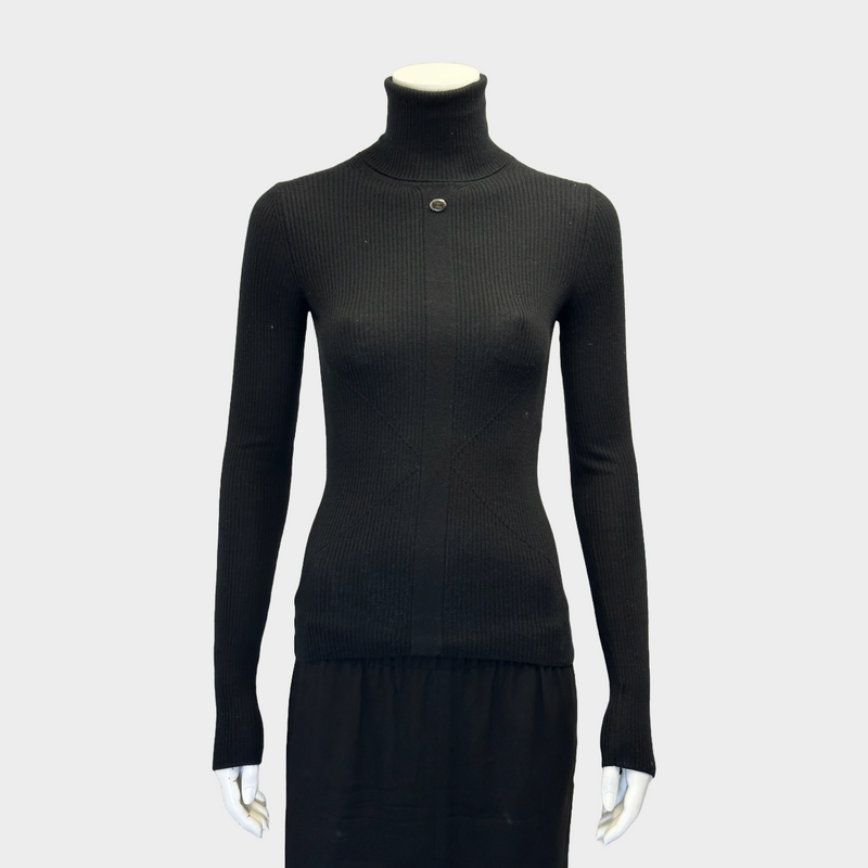 Chanel women's black cashmere ribbed turtleneck jumper