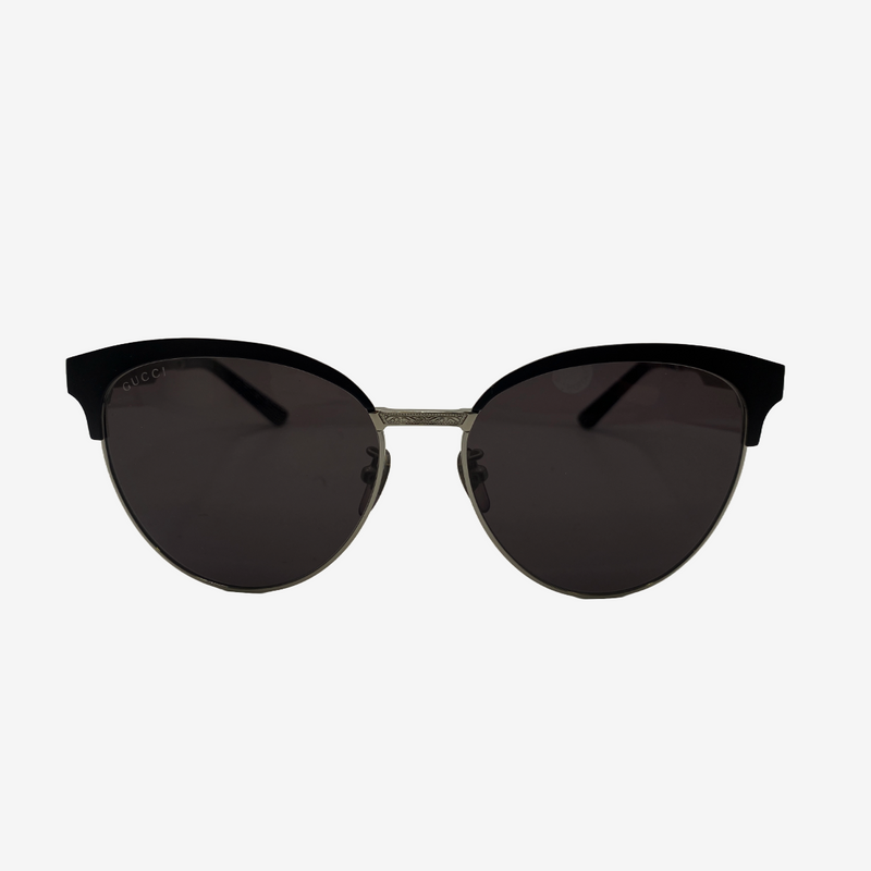 Gucci unisex sunglasses with silver and gold engraved sides