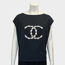 CHANEL navy cotton cap-sleeved t-shirt with white ribbon and pearl CC logo detail