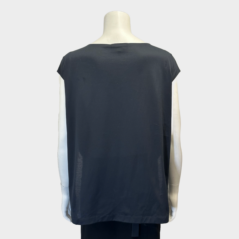 CHANEL navy cotton cap-sleeved t-shirt with white ribbon and pearl CC logo detail