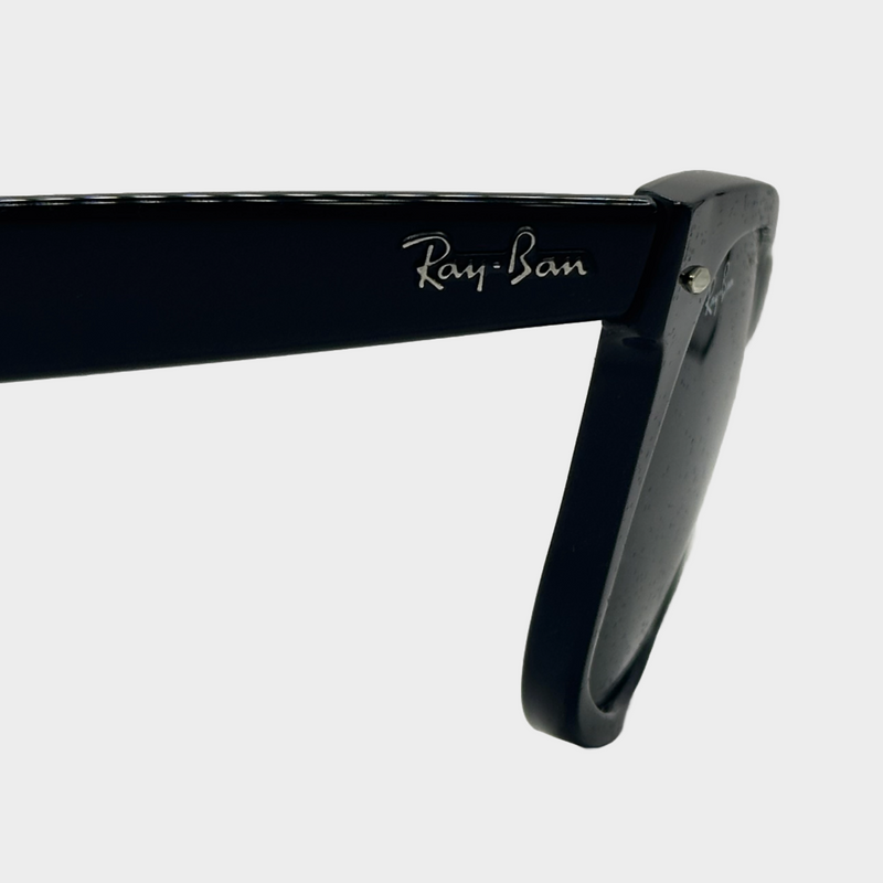 Ray Ban unisex black wayfarer sunglasses