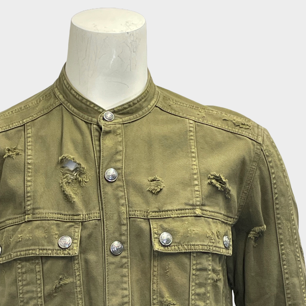 Balmain men's khaki cotton military cargo distressed jacket Balmain men's khaki cotton military cargo distressed jacket