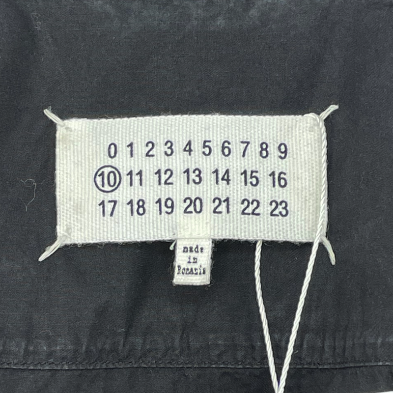 Margiela men's black cotton button-up long-sleeve fitted shirt