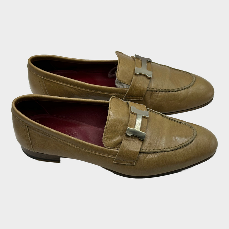 Hermes women's beige leather loafers with silver tone H buckle