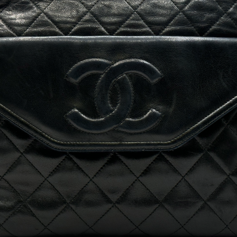 Chanel women's black quilted lambskin leather vintage camera bag