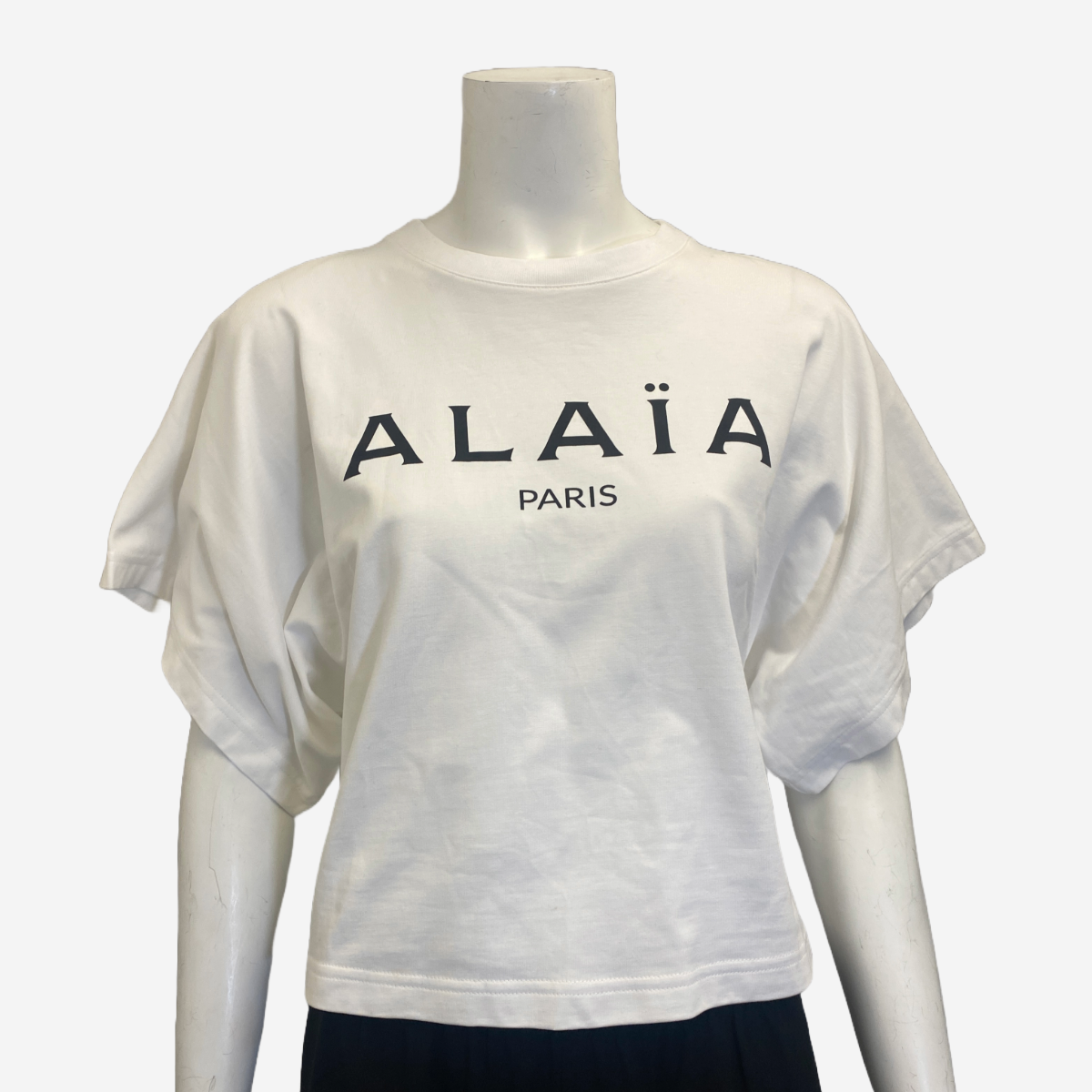 Alaia women's white and black cotton logo cropped t-shirt