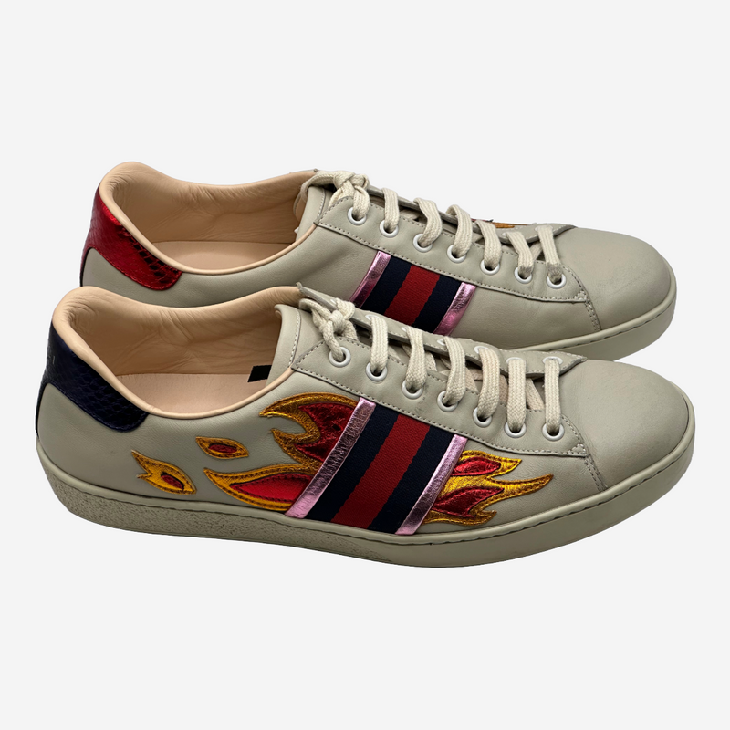 Gucci men's beige leather sneakers with metallic flames embroidery and stripes details