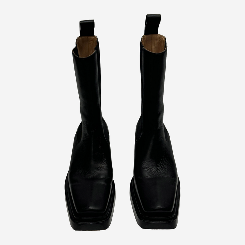 Bottega Veneta women's black leather Chelsea boots
