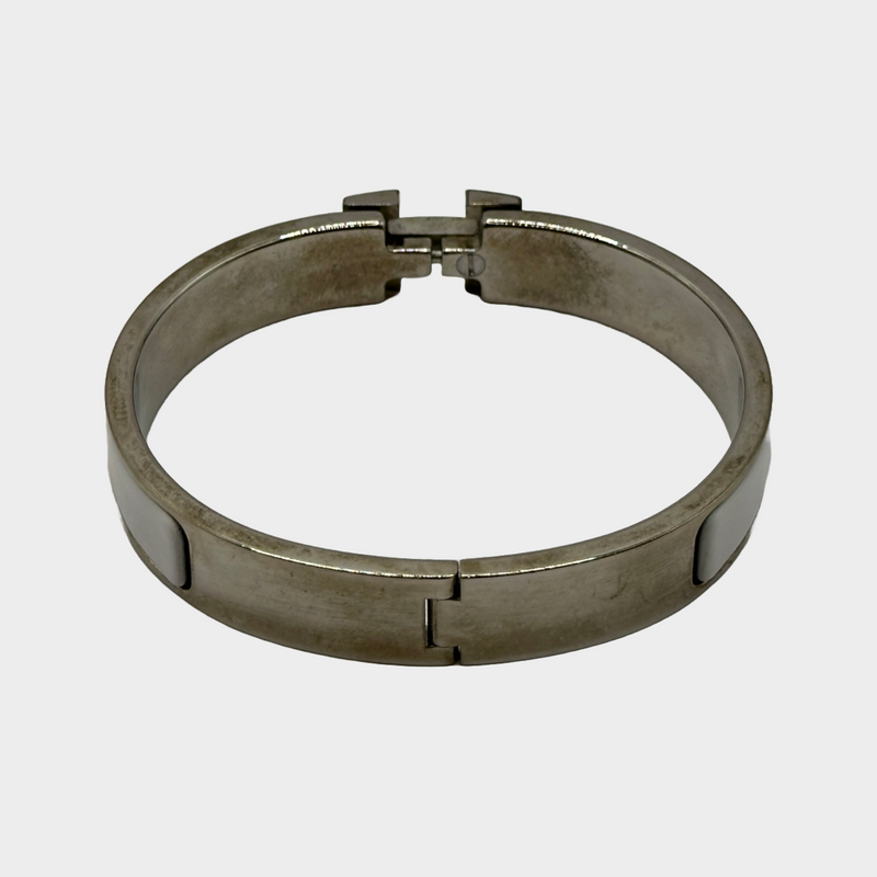HERMÈS women's Clic H silver bracelet with white enamel