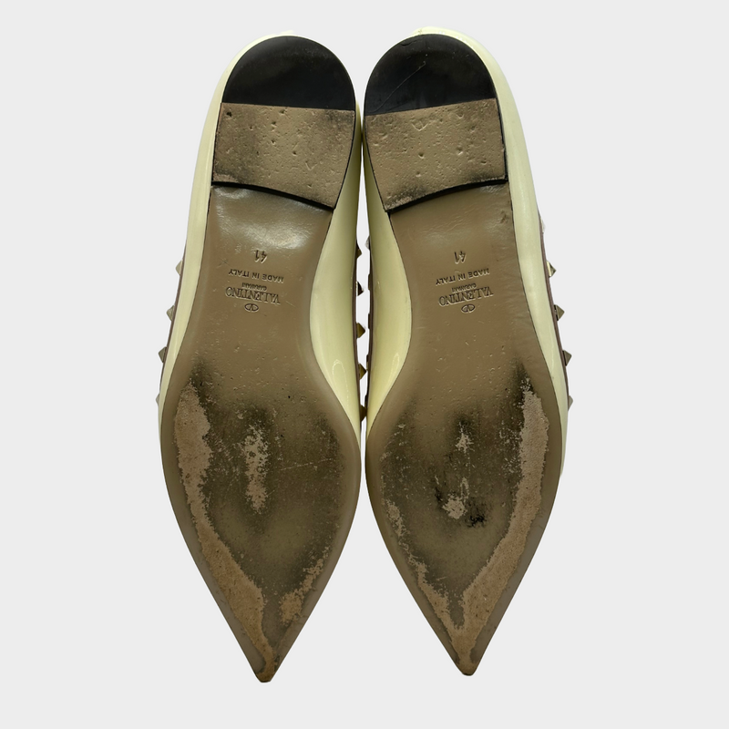 VALENTINO ecru patent leather rockstuds flats