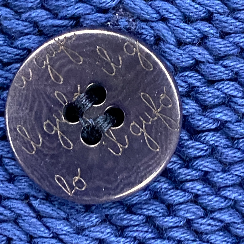 Il Gufo boy's blue cotton knit cardigan with dual buttons