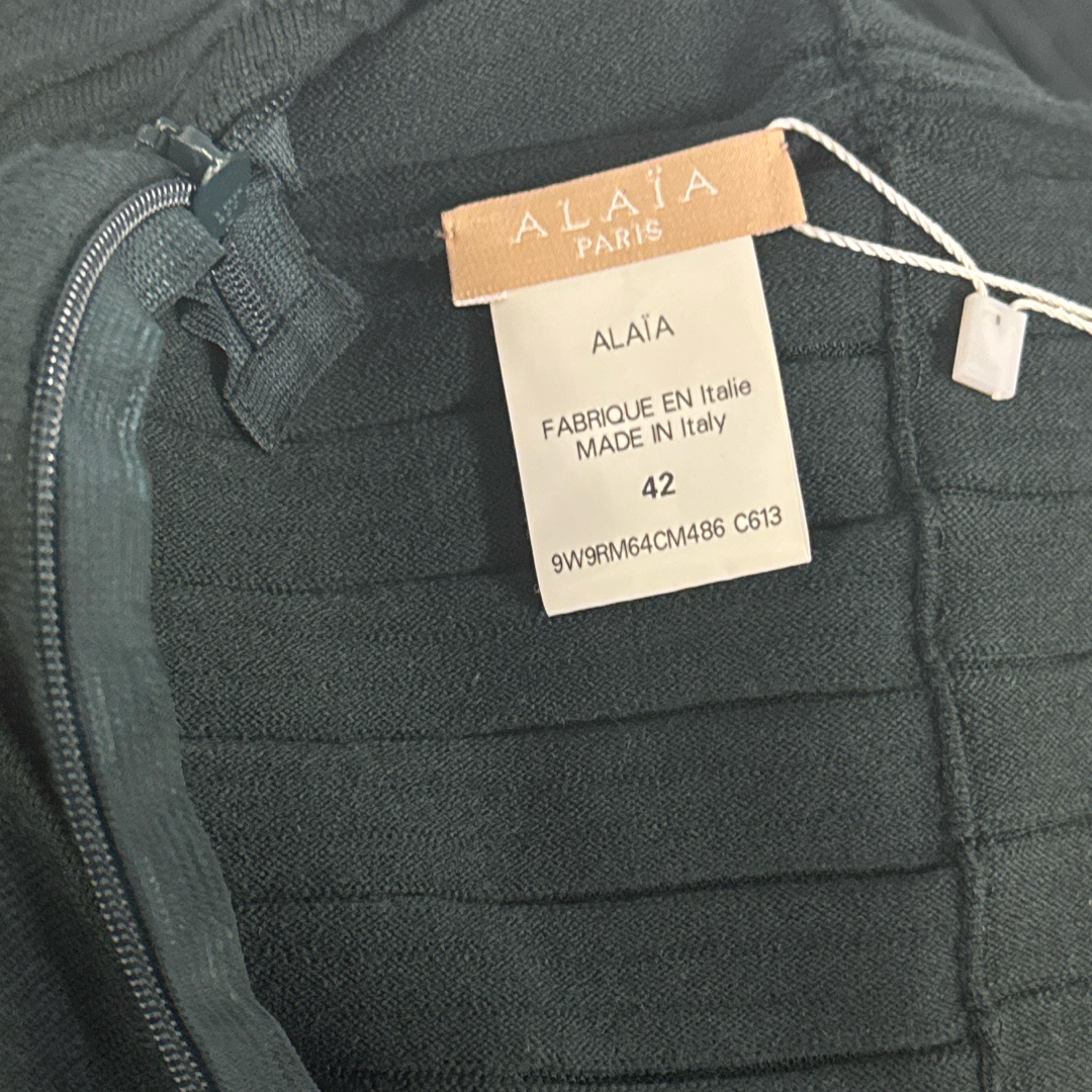 Gucci women s red leather Dionysus bag on a chain with dragon and