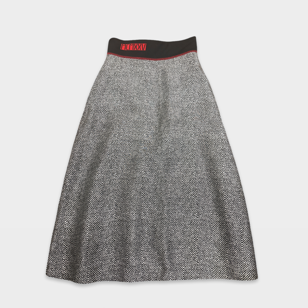 Fendi Black and grey wool skirt – Loop Generation