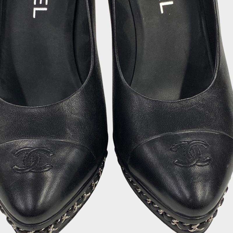 Chanel black leather pumps with chain detail