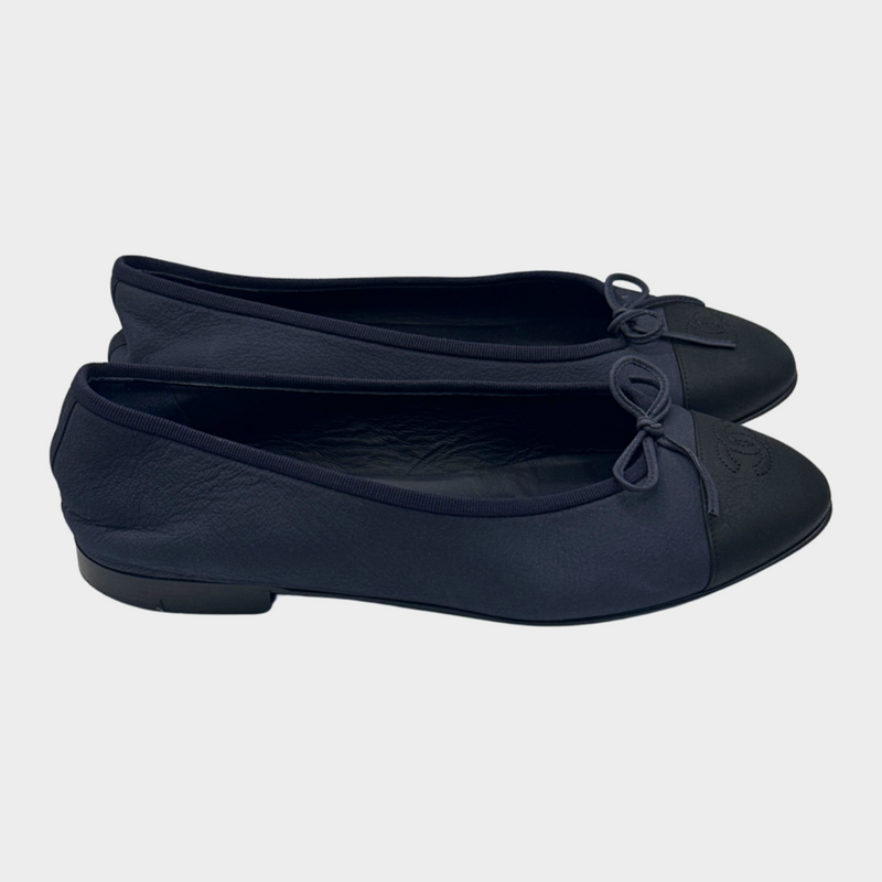 Chanel black and navy aged calfskin ballet flats