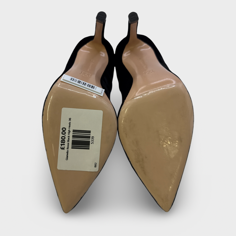 Gianvito Rossi Black Velvet pumps