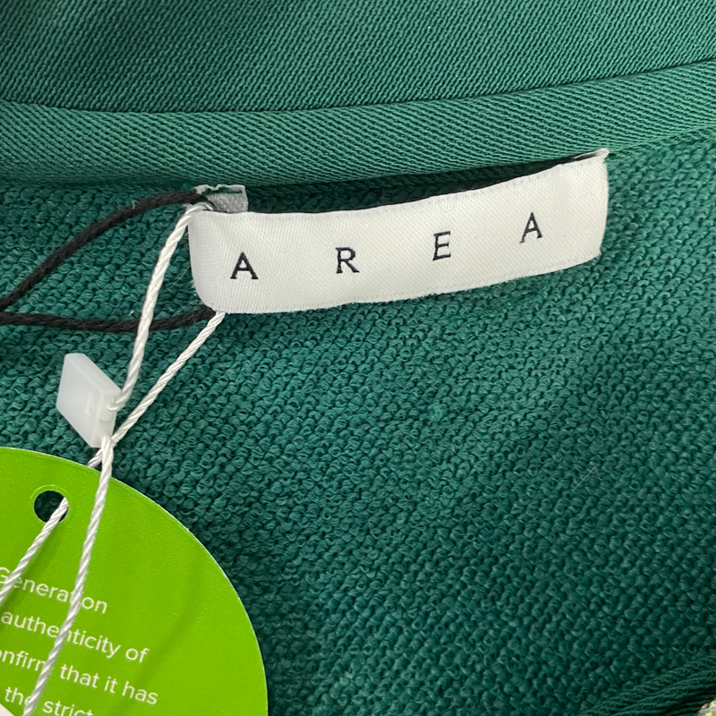 Area women's green crystal-trimmed set