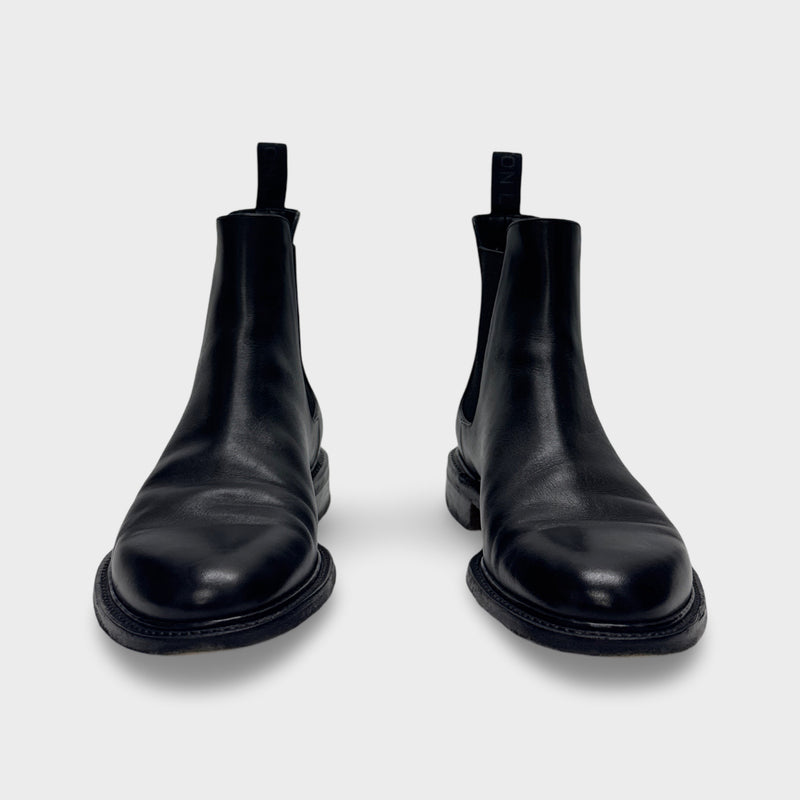 Louis Vuitton Men's Black Leather Chelsea Boots