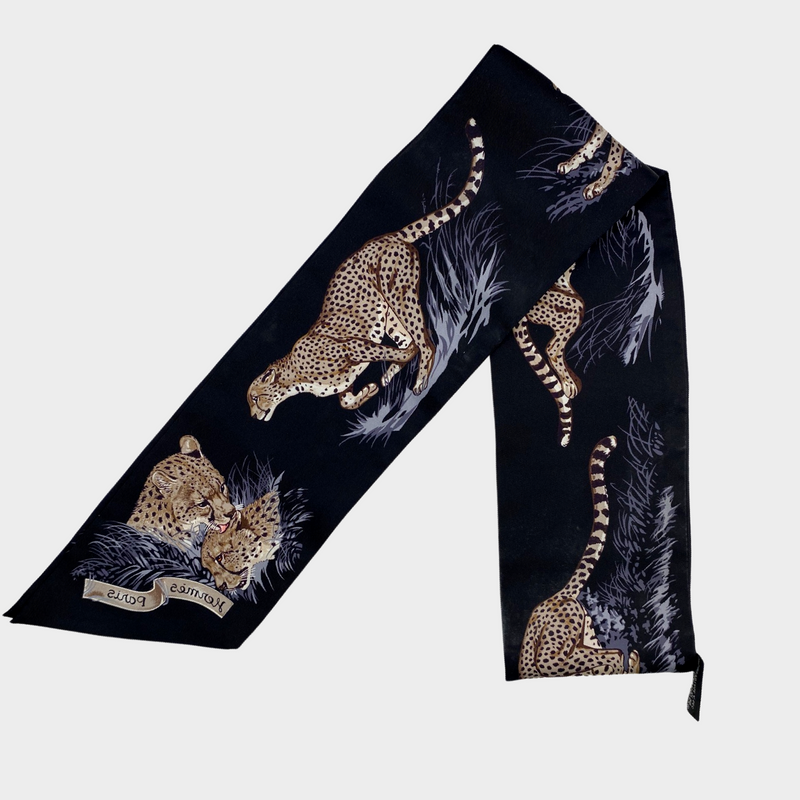 HERMÈS women's black leopard print silk choker scarf