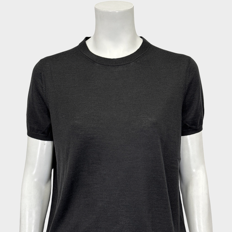 Loro Piana women's grey cashmere and silk blend short sleeve jumper