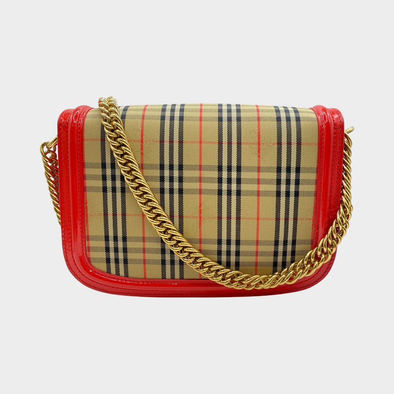 Burberry The link S Vintage check canvas and red patent leather bag on a chain