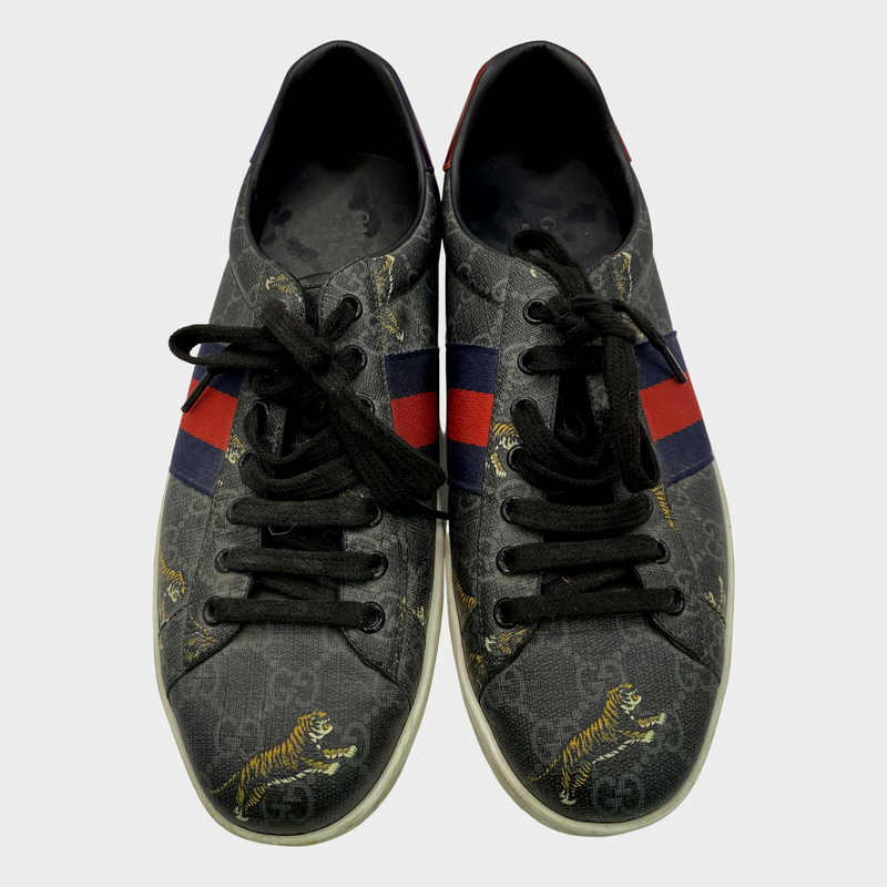 Gucci men's black 'ace GG supreme' sneakers