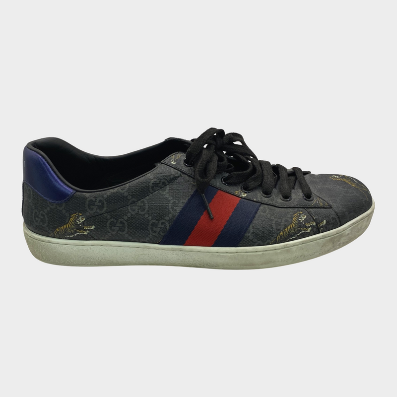Gucci men's black 'ace GG supreme' sneakers