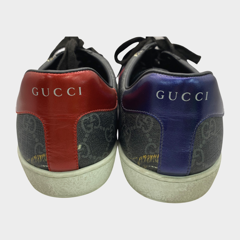 Gucci men's black 'ace GG supreme' sneakers