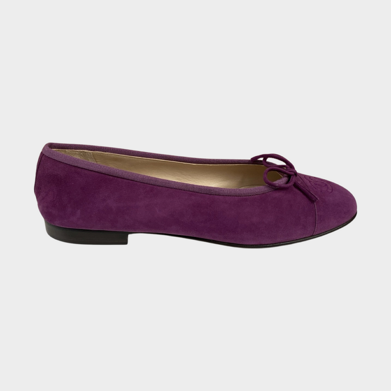 Chanel women's purple suede ballerinas with bow