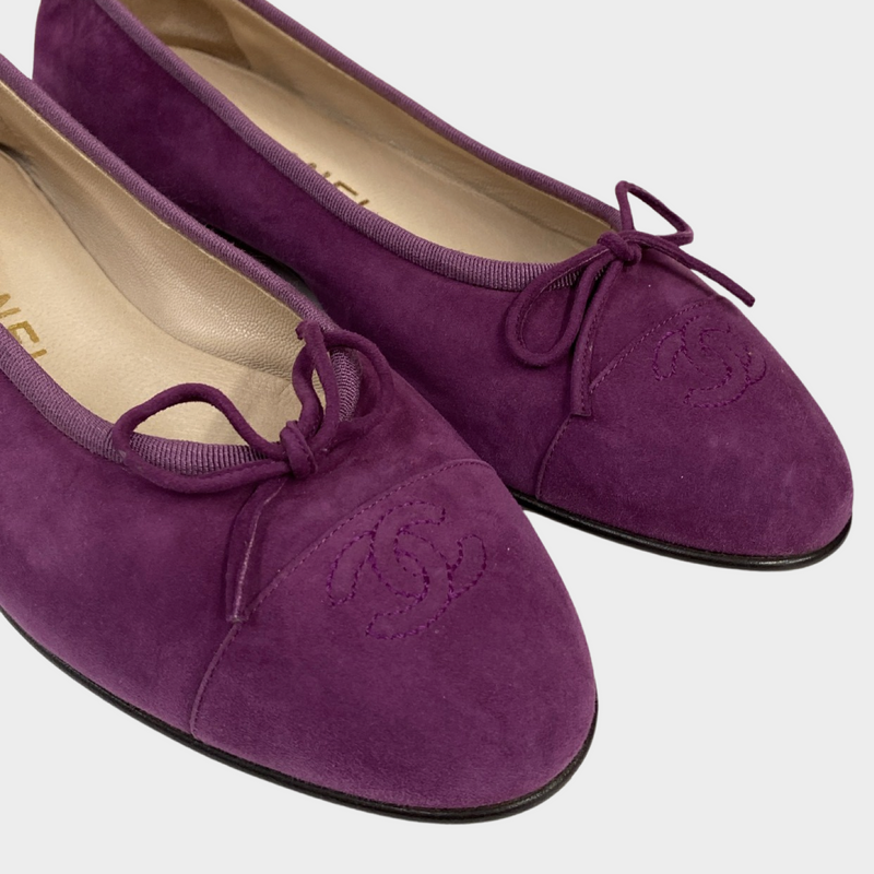 Chanel women's purple suede ballerinas with bow