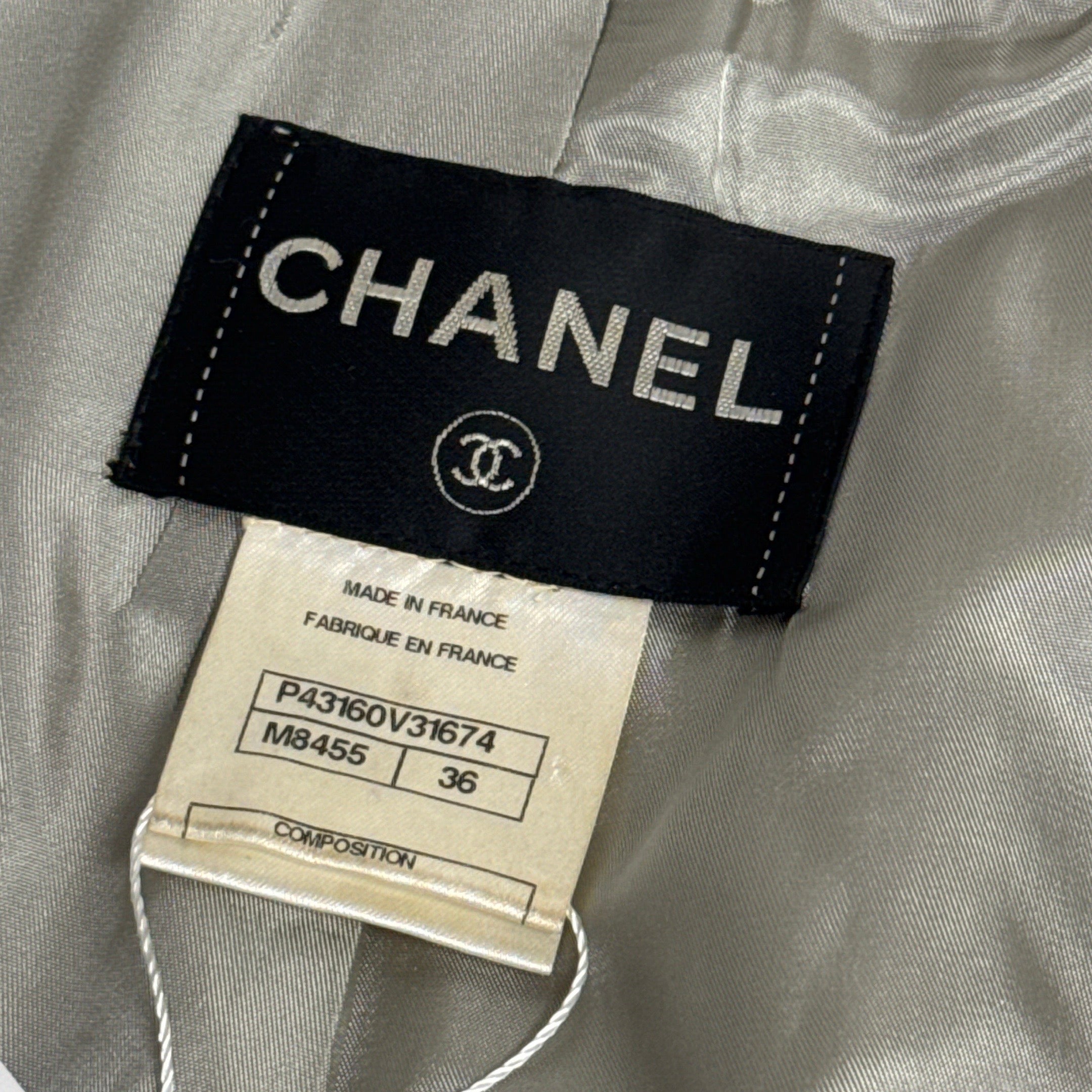 Chanel Women's Grey and Purple Houndstooth tweed belted