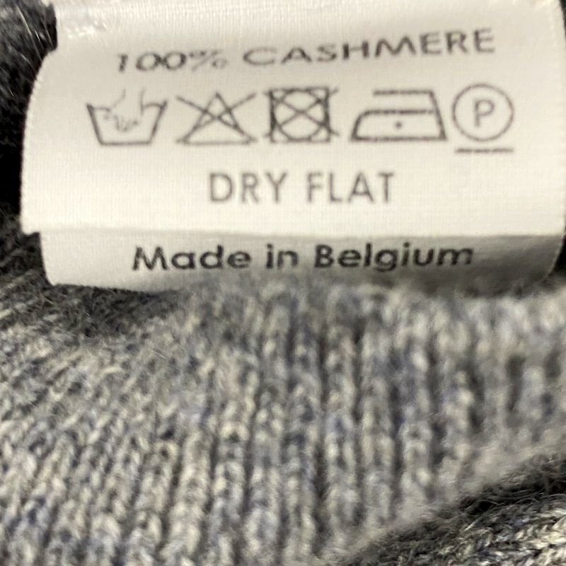 Dries Van Noten women's grey cashmere short-sleeved jumper