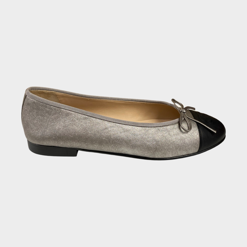 Chanel women's silver leather ballet flats with black fronts