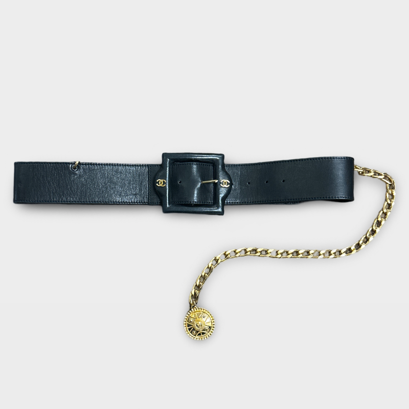 Chanel Women's Black and Gold chain leather Belt