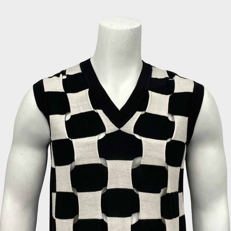Fendi men's black & white wool check vest