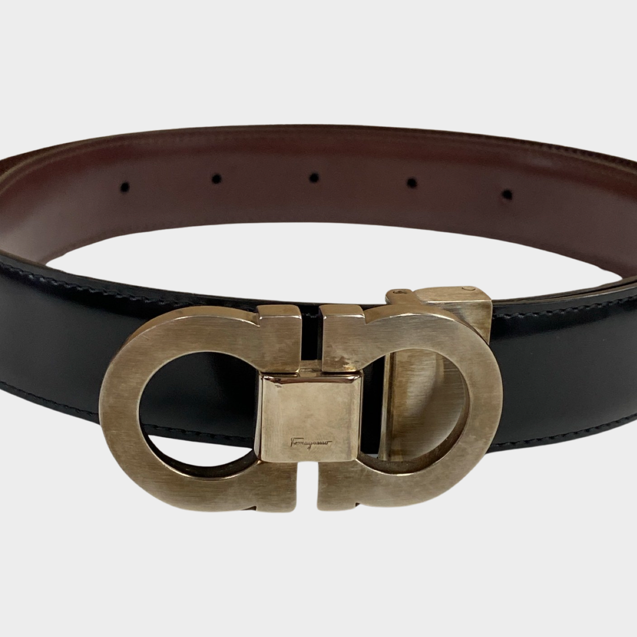 Salvatore Ferragamo black logo metal buckle belt Loop Generation