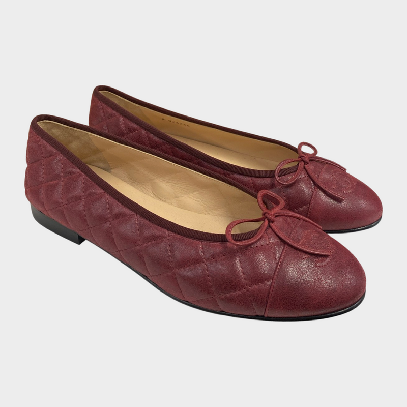 Chanel women's dark red leather flats