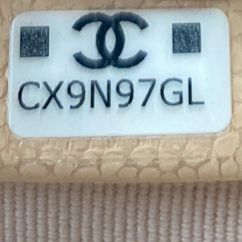 Chanel women's peach caviar leather pouch
