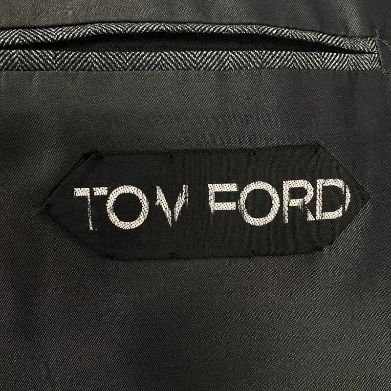 Tom Ford men's grey suit set