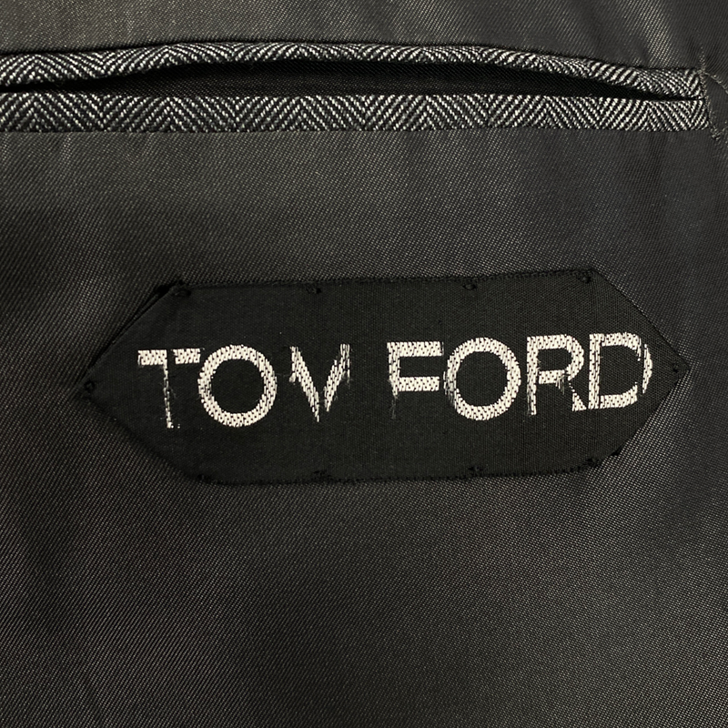 Tom Ford men's grey suit set