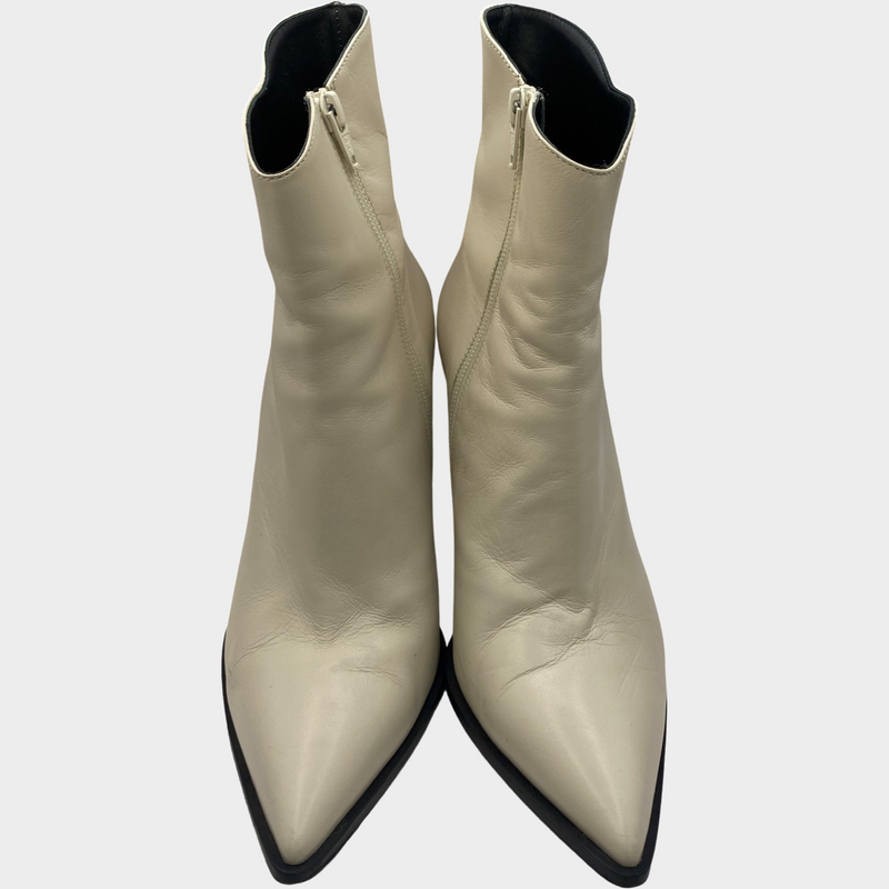 Giampaolo Viozzi white leather ankle boots