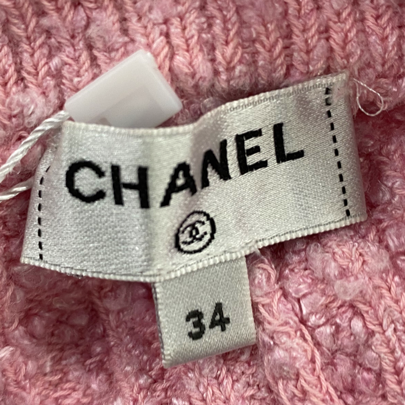 Chanel 2022 women's baby pink knitted long shorts