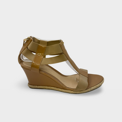Fendi Women's Beige patent leather Wedge Sandals