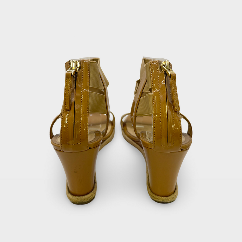 Fendi Women's Beige patent leather Wedge Sandals