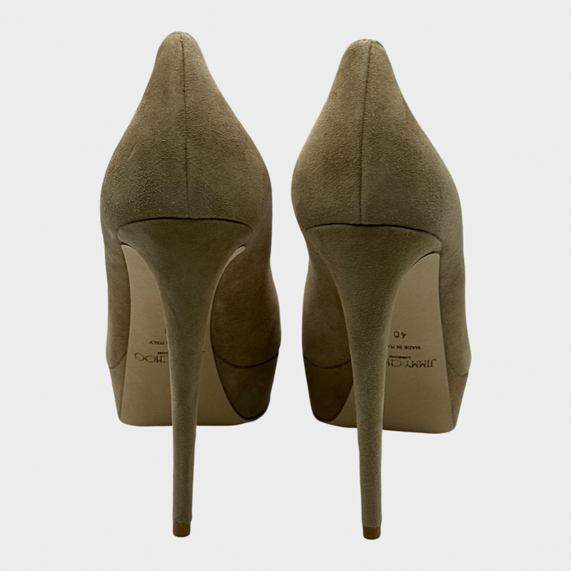 MANOLO BLAHNIK beige suede heeled platform pumps