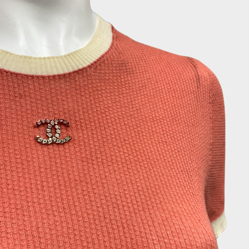 Chanel women's peach cotton t-shirt with embellished logo detail