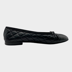 Chanel black quilted leather CC bow ballet flats