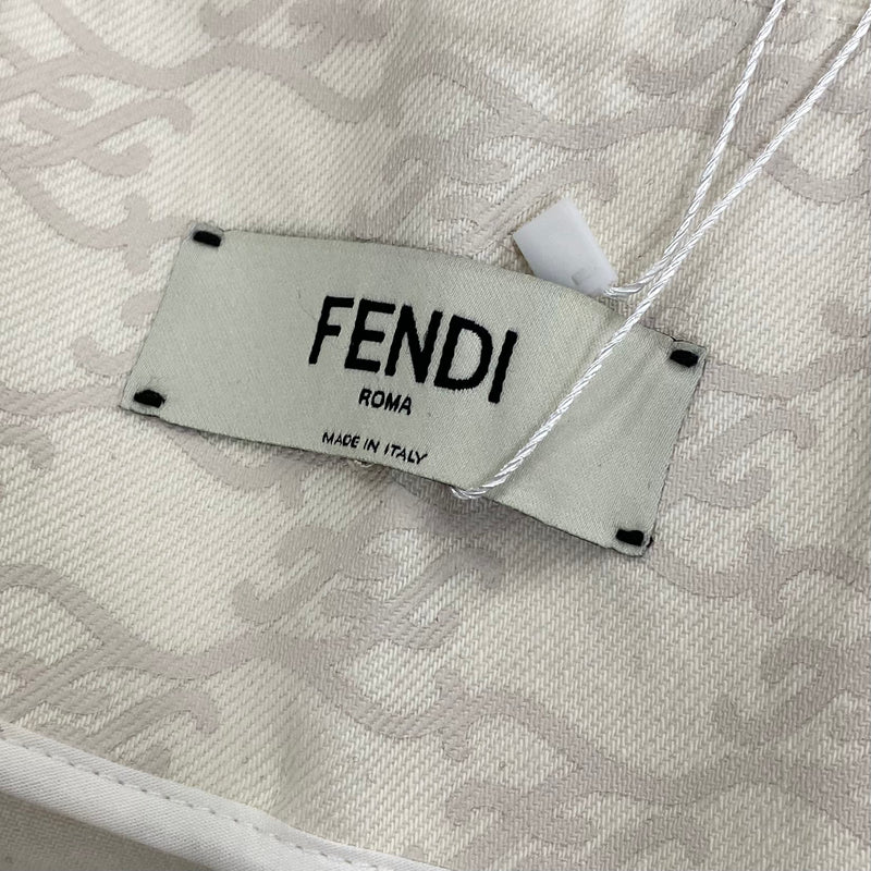 Fendi women's ecru cotton logo shorts